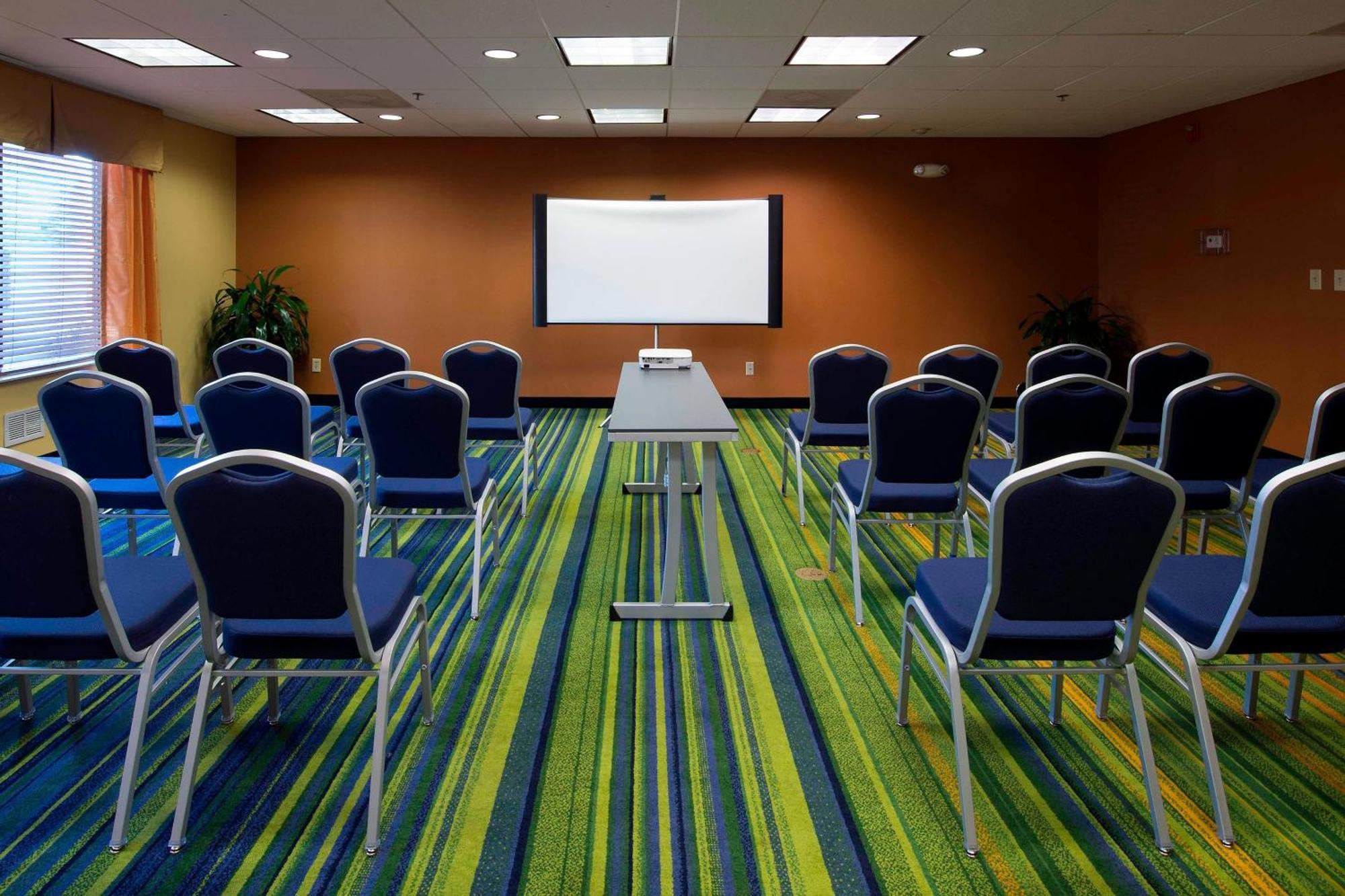 Fairfield Inn & Suites By Marriott Charleston Airport/Convention Center North Charleston Exteriör bild