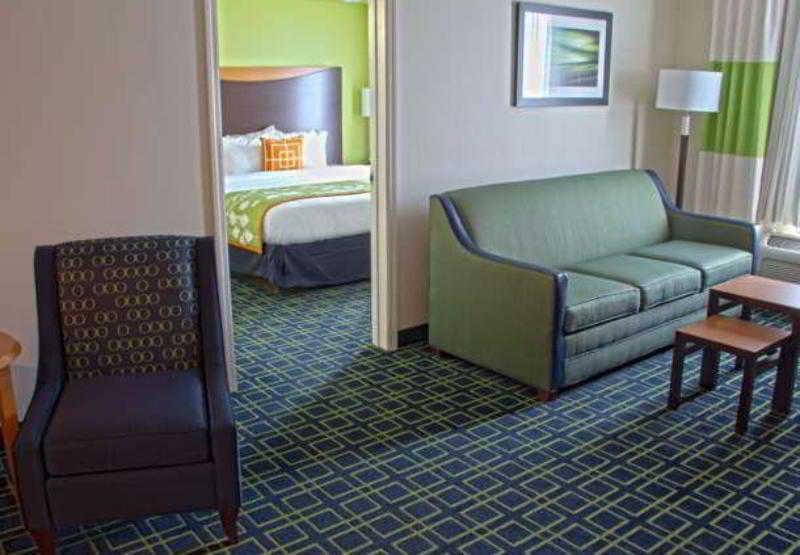 Fairfield Inn & Suites By Marriott Charleston Airport/Convention Center North Charleston Exteriör bild