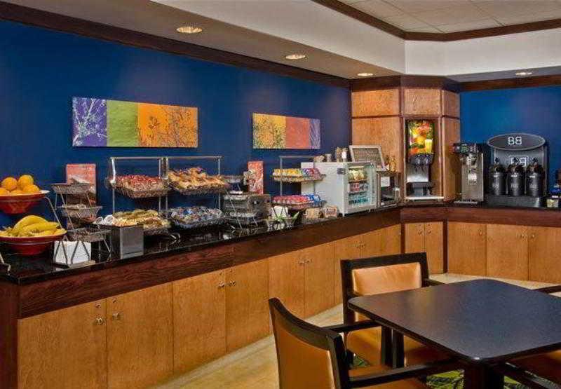 Fairfield Inn & Suites By Marriott Charleston Airport/Convention Center North Charleston Exteriör bild
