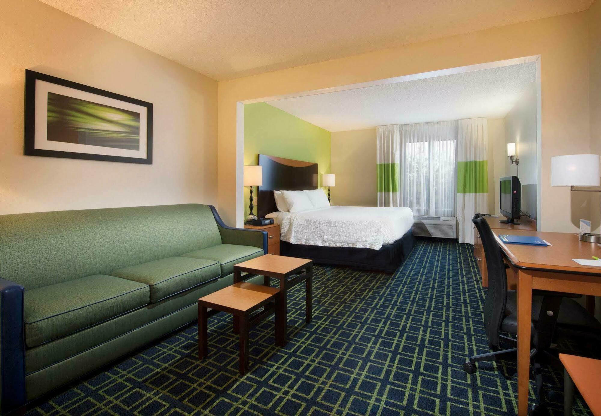 Fairfield Inn & Suites By Marriott Charleston Airport/Convention Center North Charleston Exteriör bild