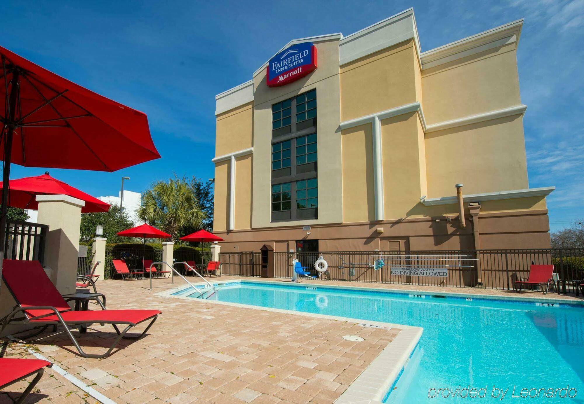 Fairfield Inn & Suites By Marriott Charleston Airport/Convention Center North Charleston Exteriör bild